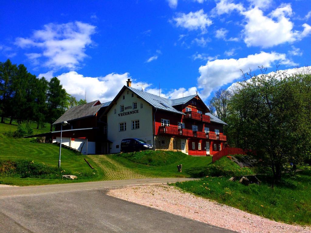 Hotel Vecernice Janske Lazne Exterior foto